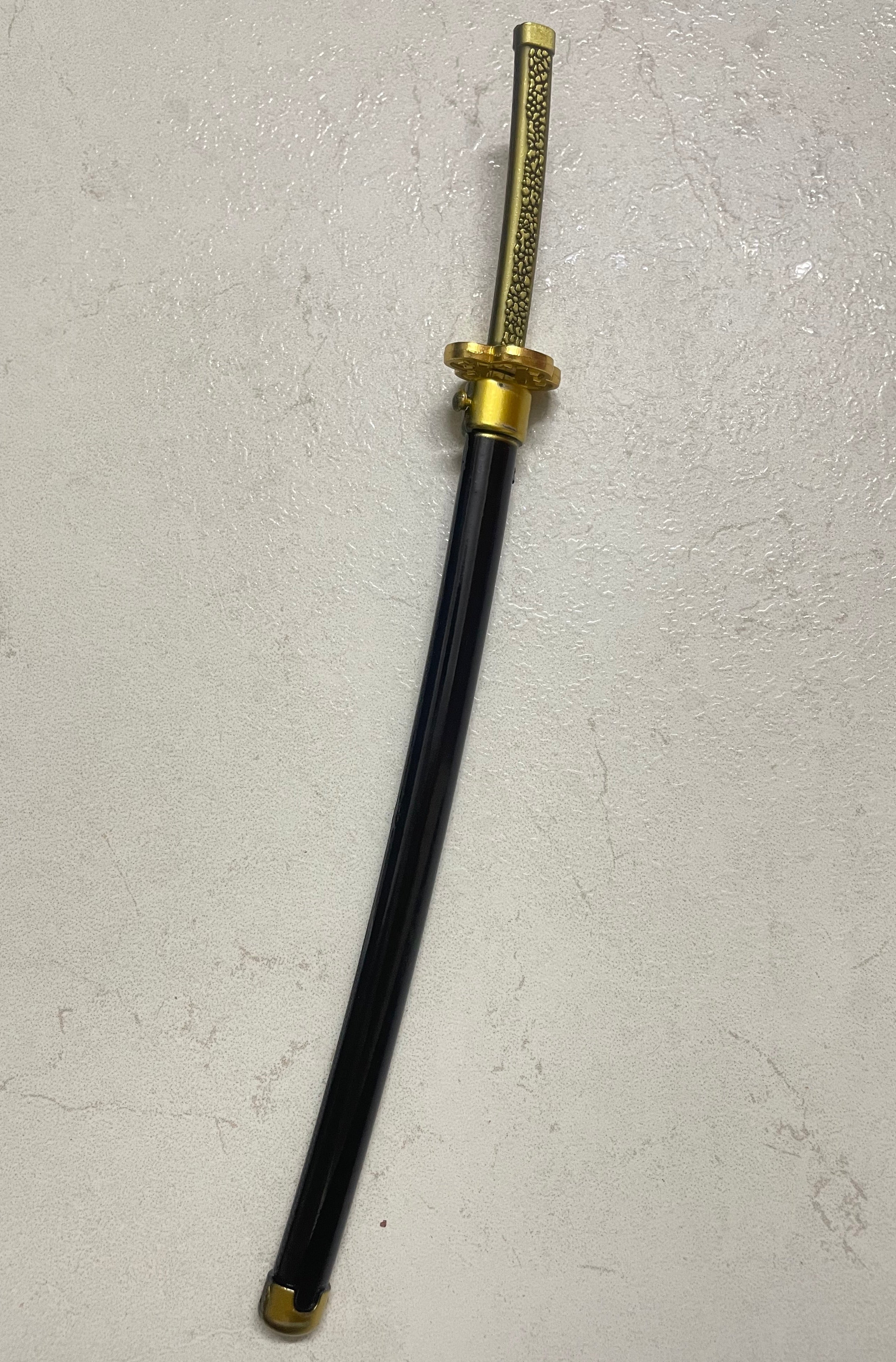 Large button katana keychain