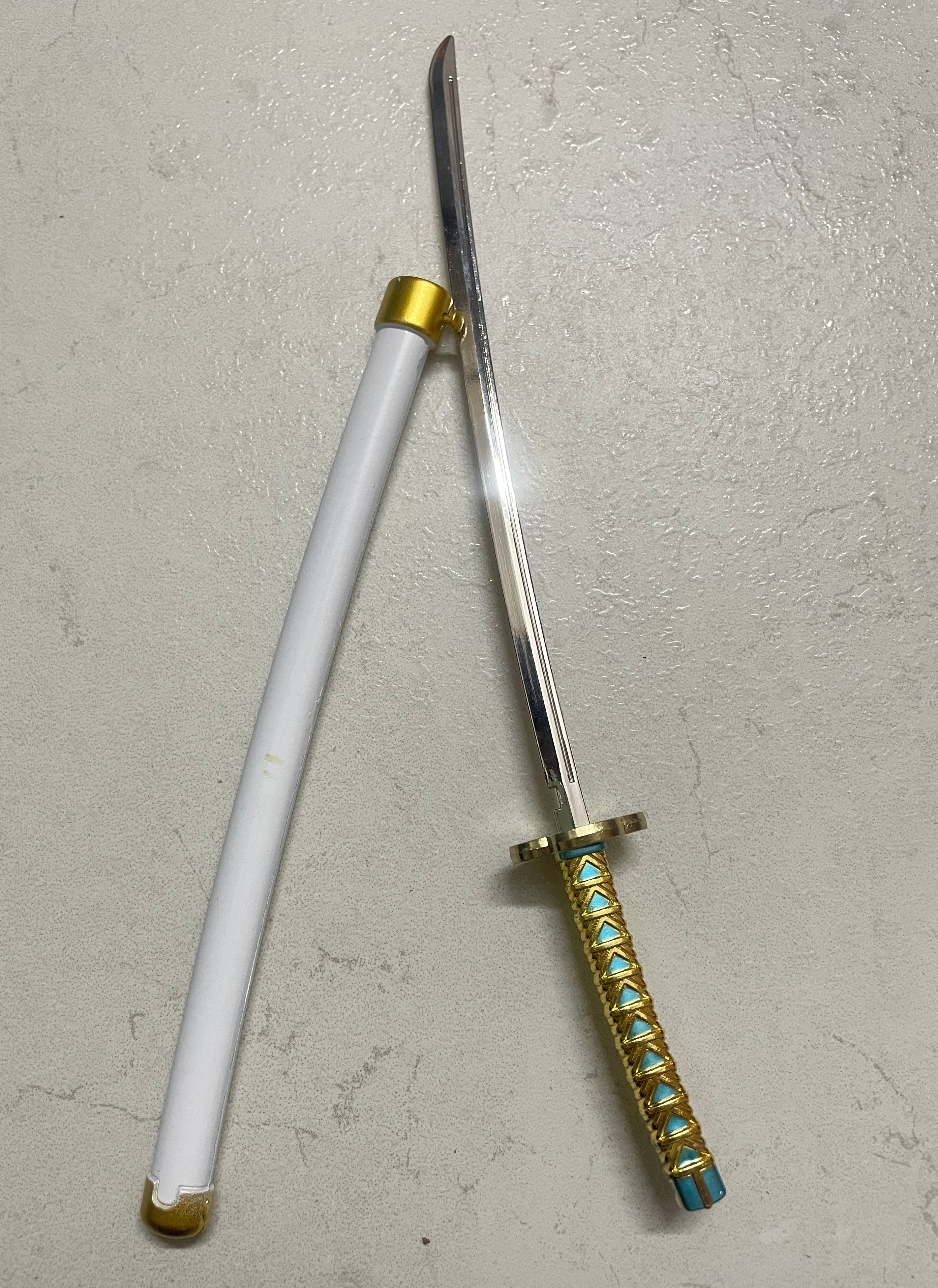 Large button katana keychain